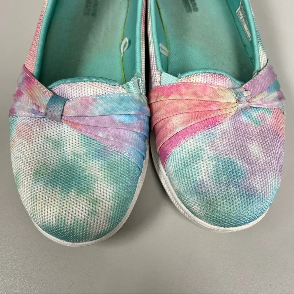 Sketchers Colorful Tie-Dye Slip-On Shoes - Picture 2 of 10